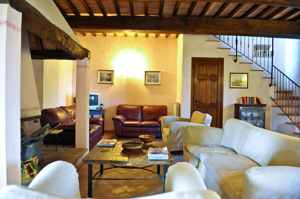 Villa La Fonte Carducciana San Casciano dei Bagni Habitación foto