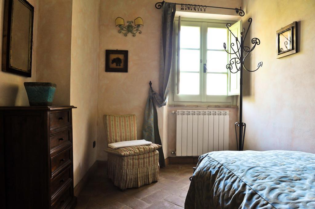 Villa La Fonte Carducciana San Casciano dei Bagni Habitación foto